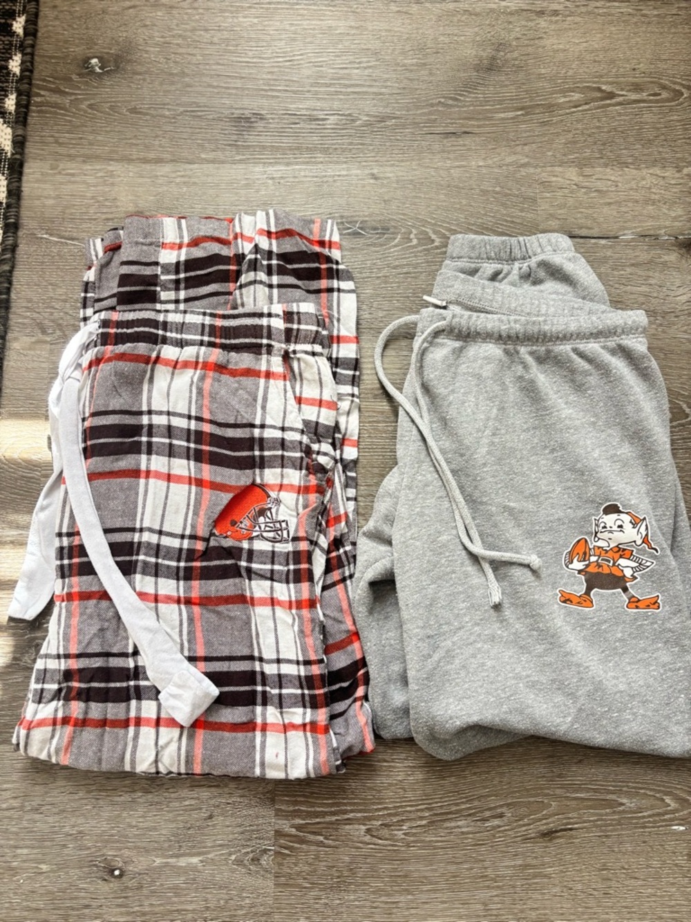 Women's Cleveland browns pajama bottoms bundle
